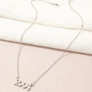 3/$30 🤍 Established “2004” Necklace